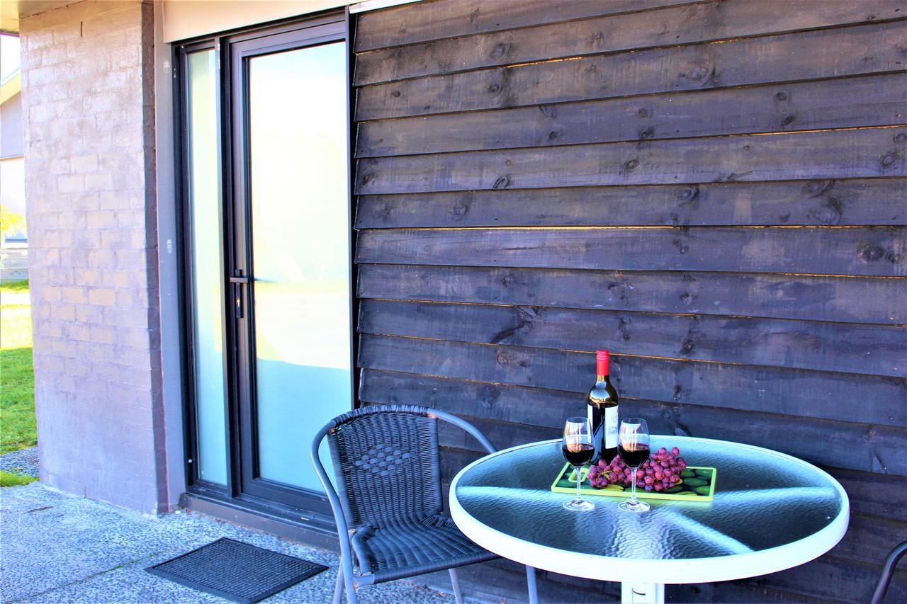 Zen Two-Bedroom Unit Роторуа Экстерьер фото